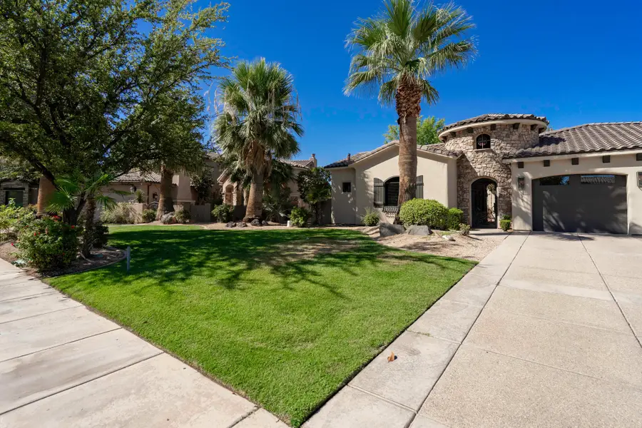 470 N Country Ln #11, Santa Clara, UT 84765 - #2