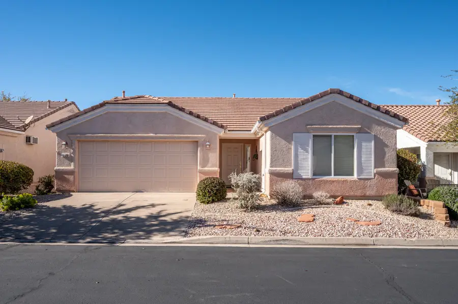 1720 W Wide River Dr, Saint George, UT 84790 - #2