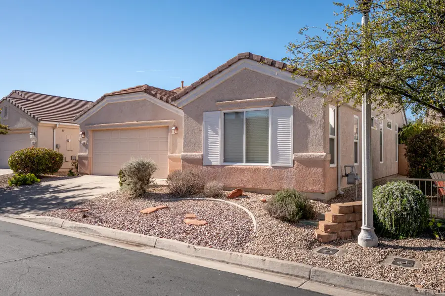 1720 W Wide River Dr, Saint George, UT 84790 - #3