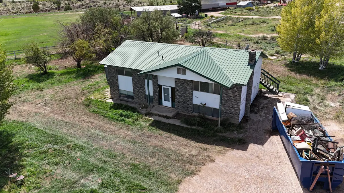 410 E Francisco Ln, Tropic, UT 84776 - #1