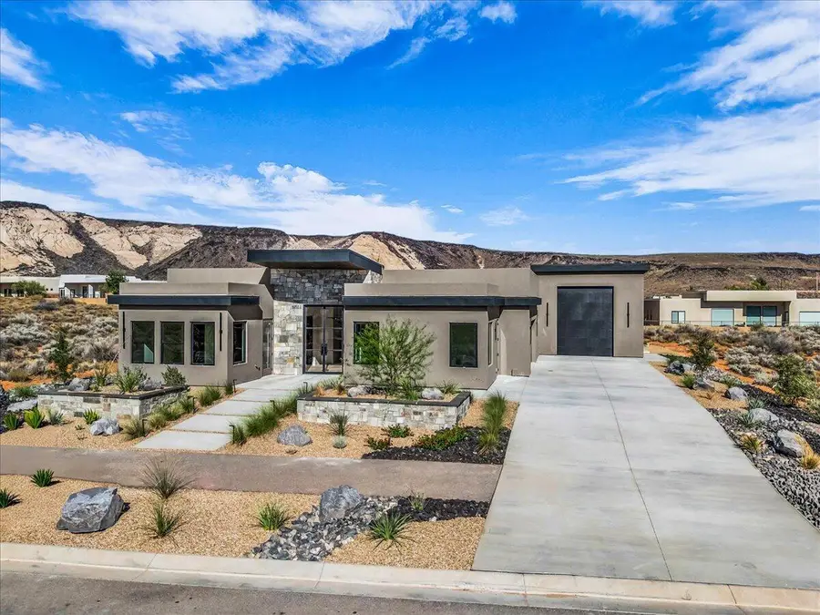 5414 N Johnson Arch Dr, Saint George, UT 84770 - #3