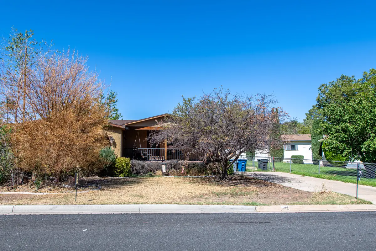 642 N 120, Hurricane, UT 84737 - #1