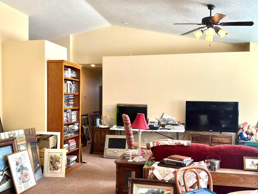 1028 S Westfield Rd, Toquerville, UT 84774 - #3
