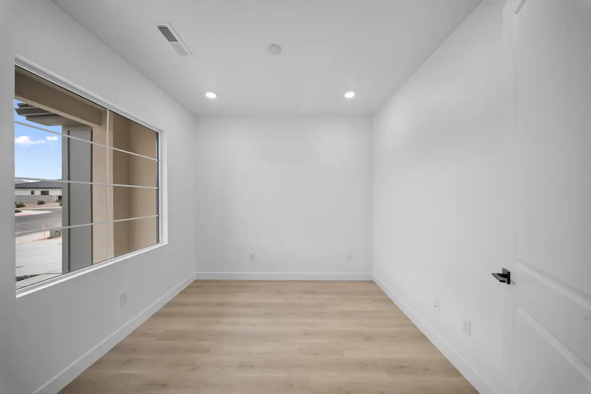 1928 S Forbidding Way #4300, Washington, UT 84780 - #1