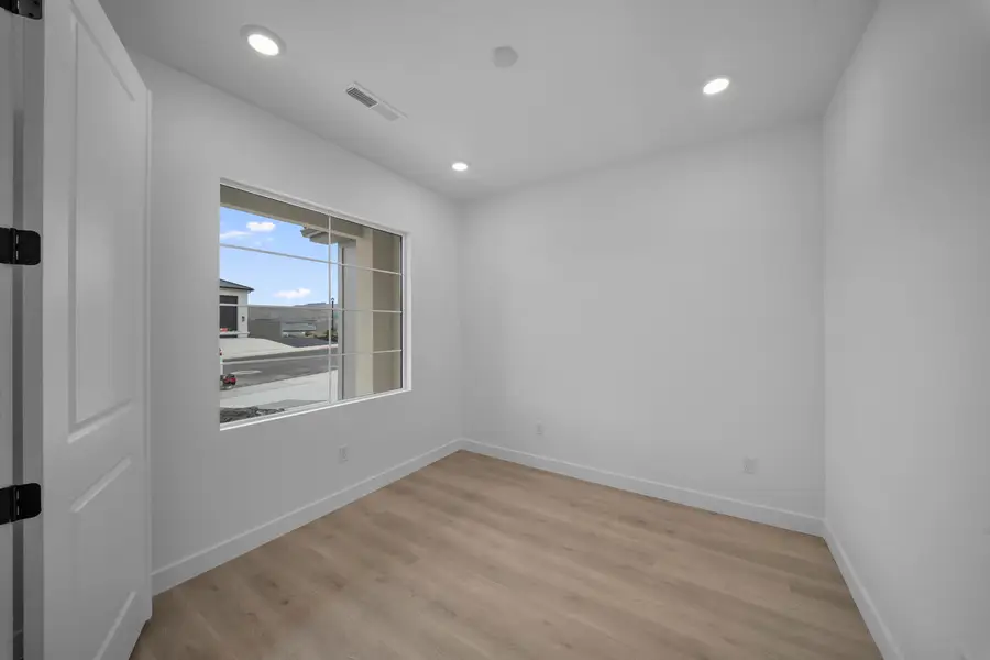 1928 S Forbidding Way #4300, Washington, UT 84780 - #2