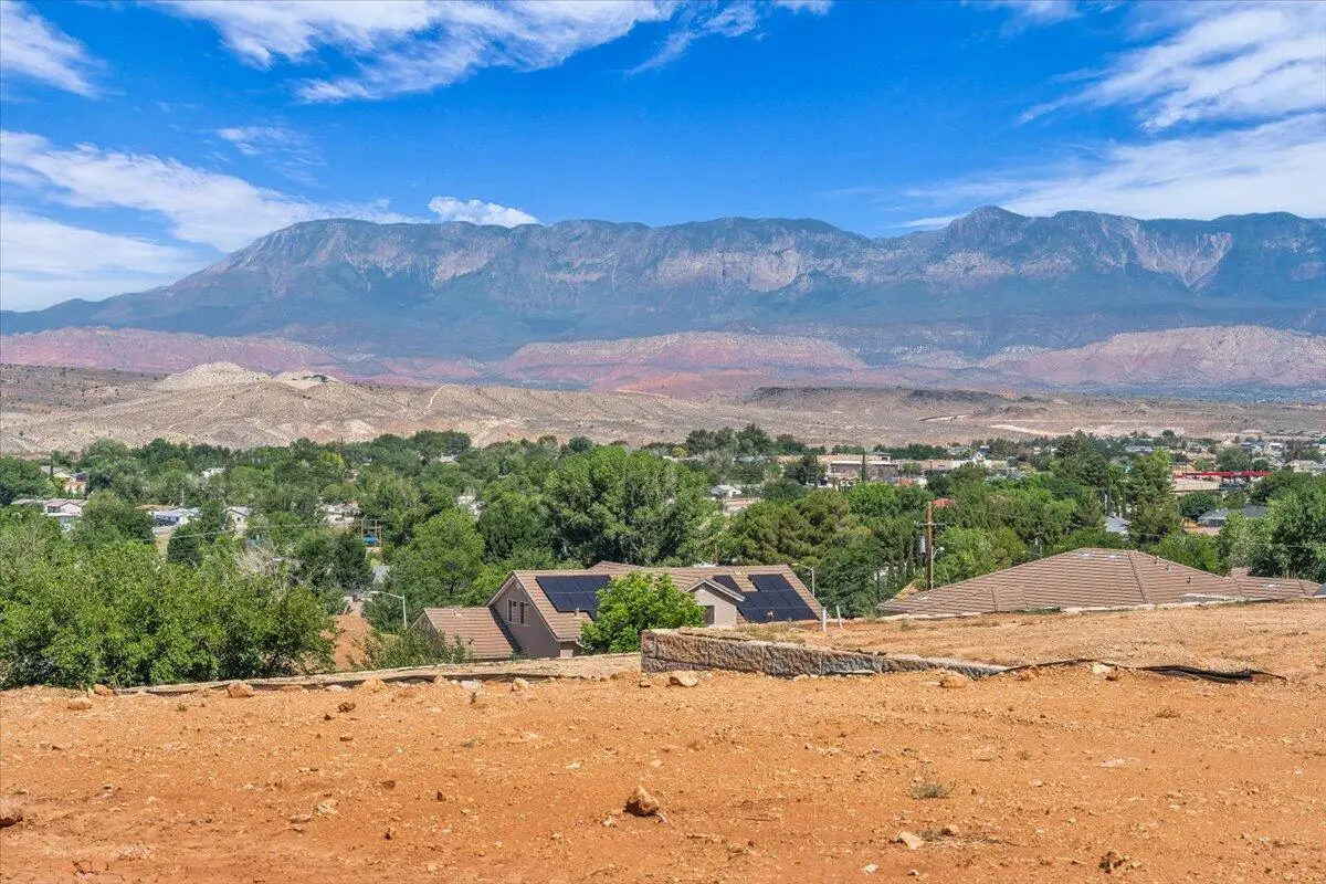 100 N 100 #4, La Verkin, UT 84745 - #1