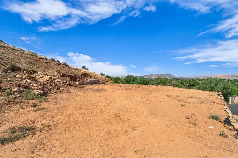 100 N 100 #4, La Verkin, UT 84745 - #2