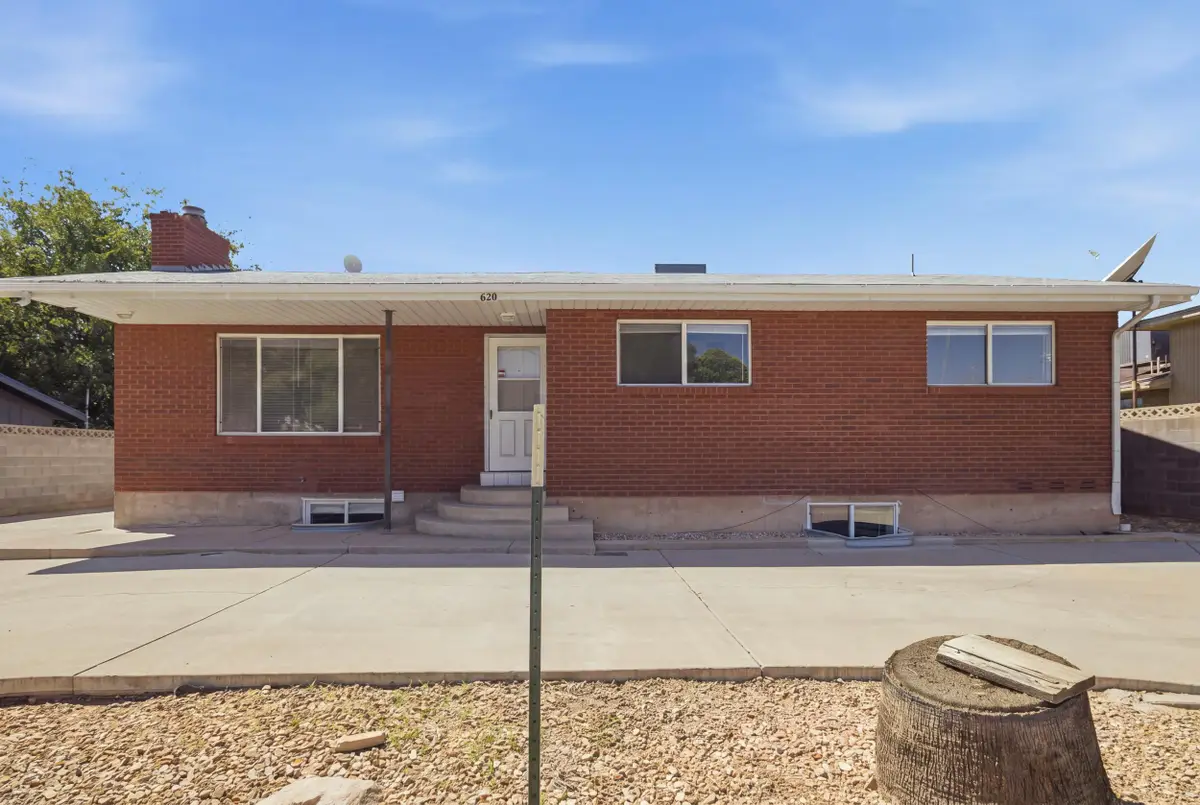 620 S 700, Saint George, UT 84770 - #1