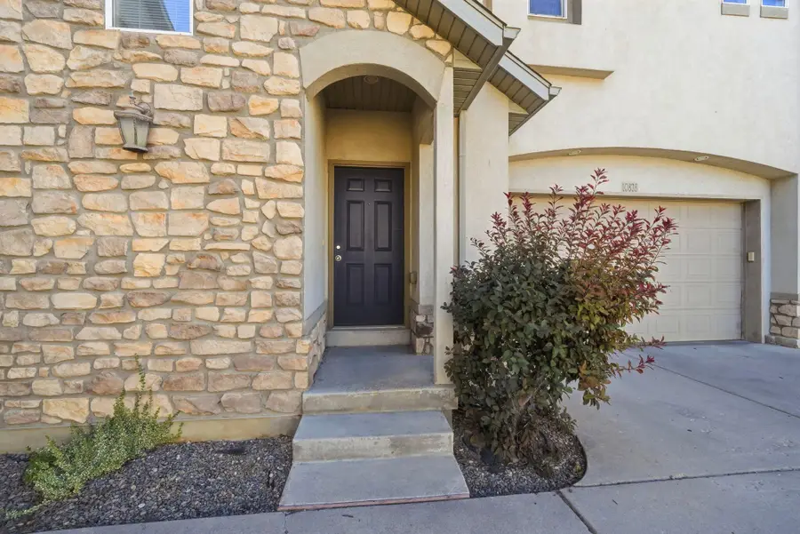 10828 S Wynview Ln, South Jordan, UT 84095 - #3
