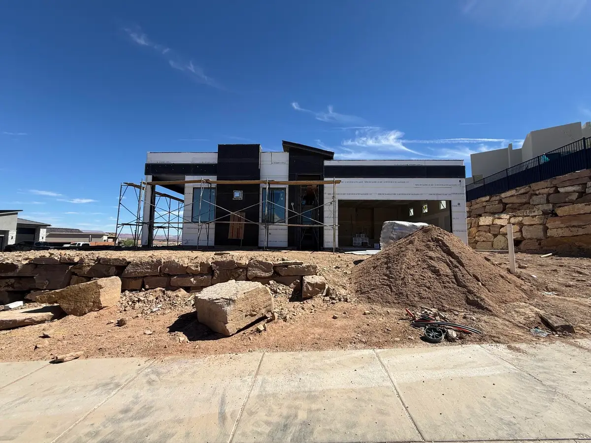 399 S Liri Trail, Saint George, UT 84770 - #1