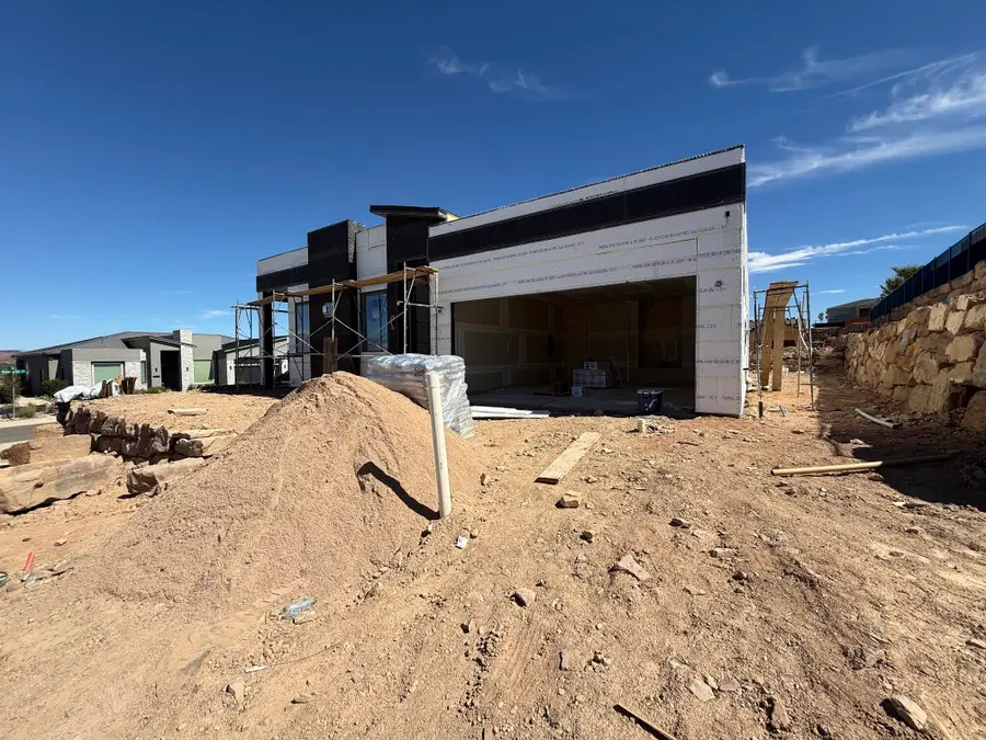 399 S Liri Trail, Saint George, UT 84770 - #2