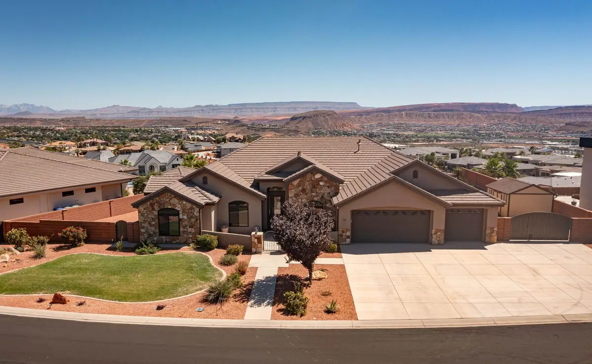 74 N Cliffside Dr, Washington, UT 84780 - #1