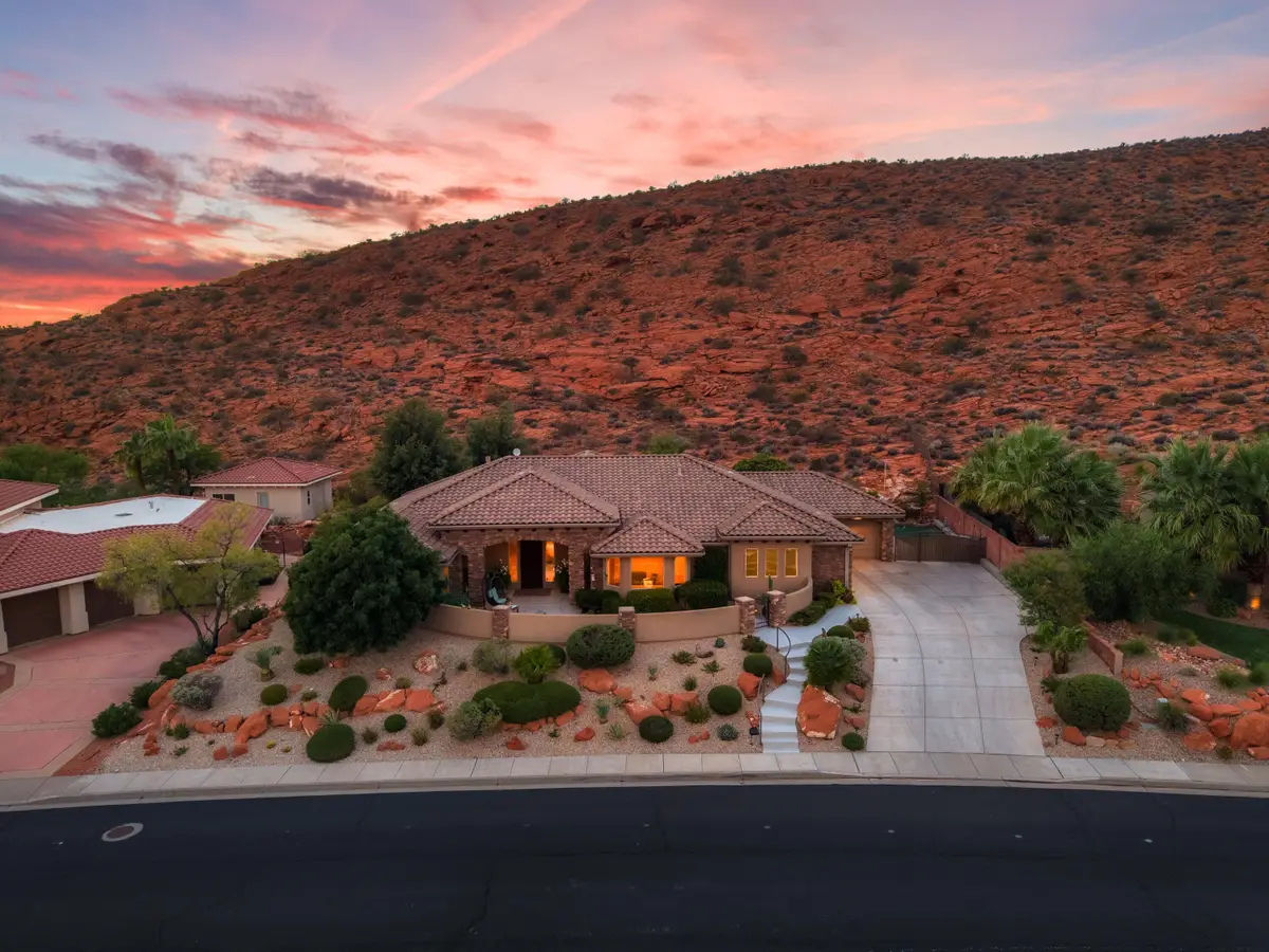 1007 N Sunset Dr, Washington, UT 84780 - #1