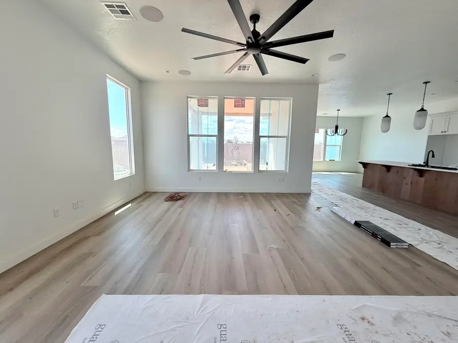 2562 E Suniva Way, Saint George, UT 84790 - #3