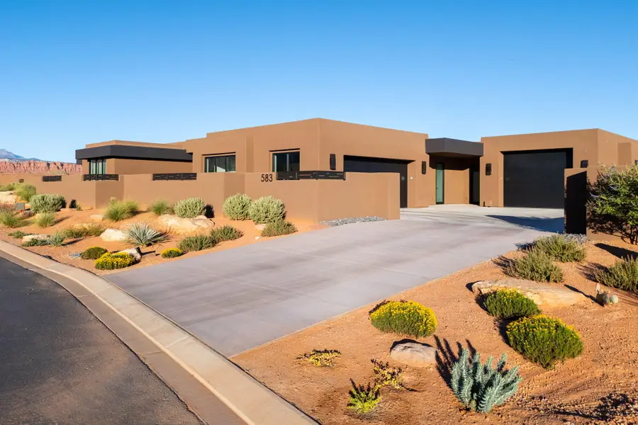 583 S Juniper Way, Ivins, UT 84738 - #2