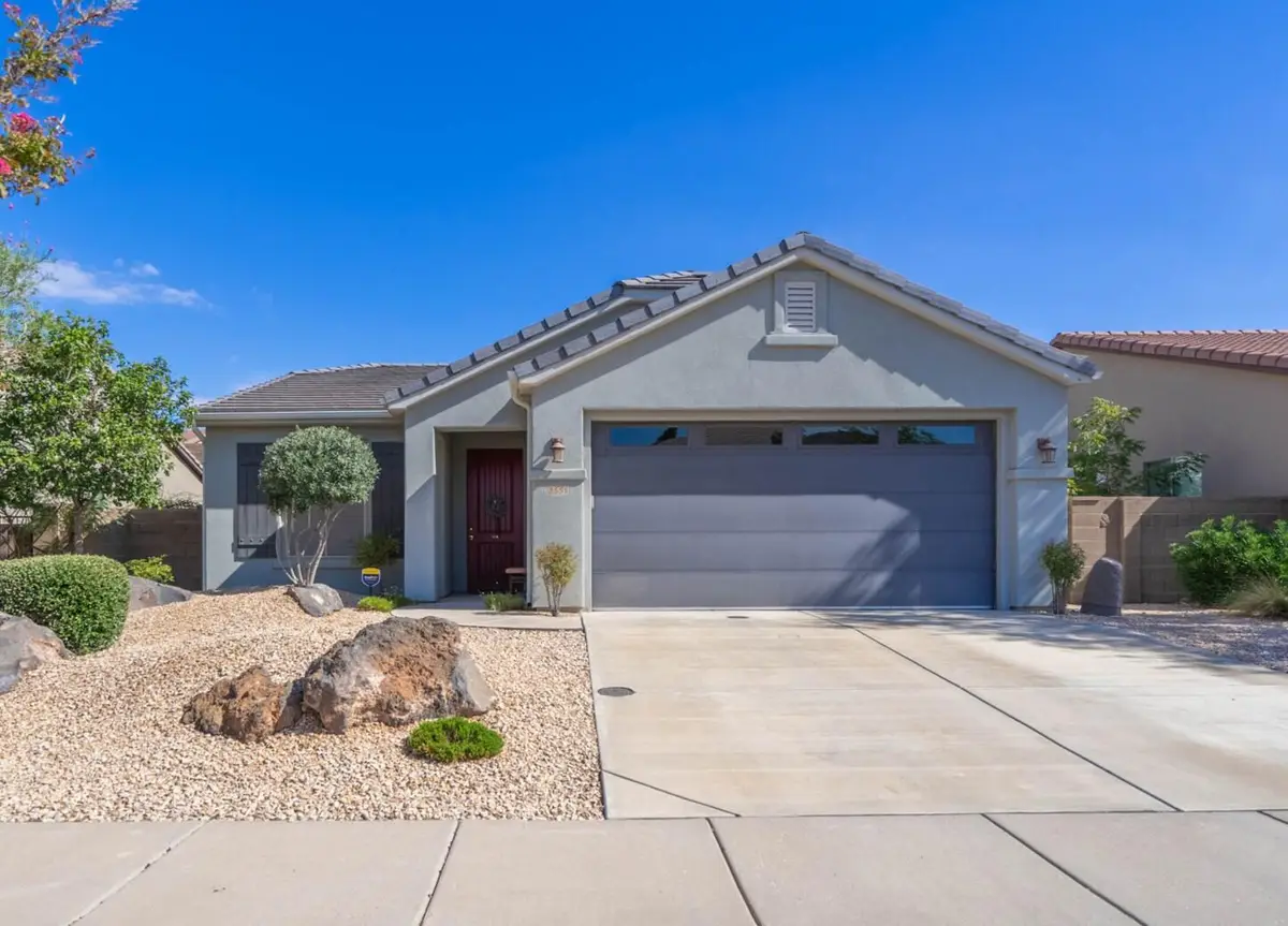 2551 E Hilltop Ledge Dr, Washington, UT 84780 - #1
