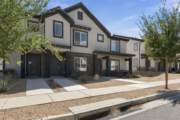 3315 E Elkhorn Ln, Washington, UT 84780