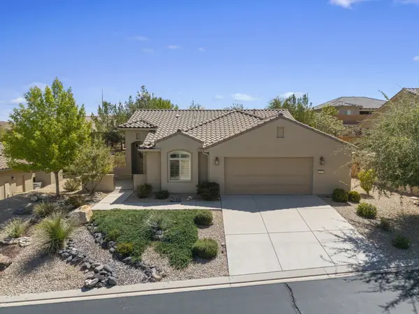 1327 Whitestone Dr, St George, UT 84790