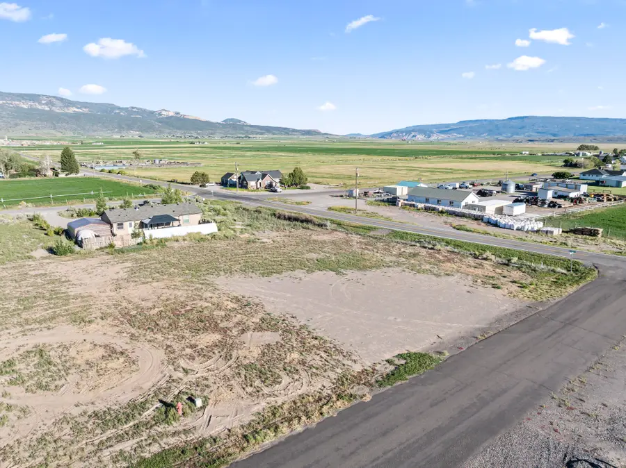 500 N 160 #14, Loa, UT 84747 - #2