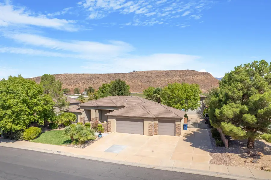 655 E Lost Ridge Dr, Washington, UT 84780 - #3