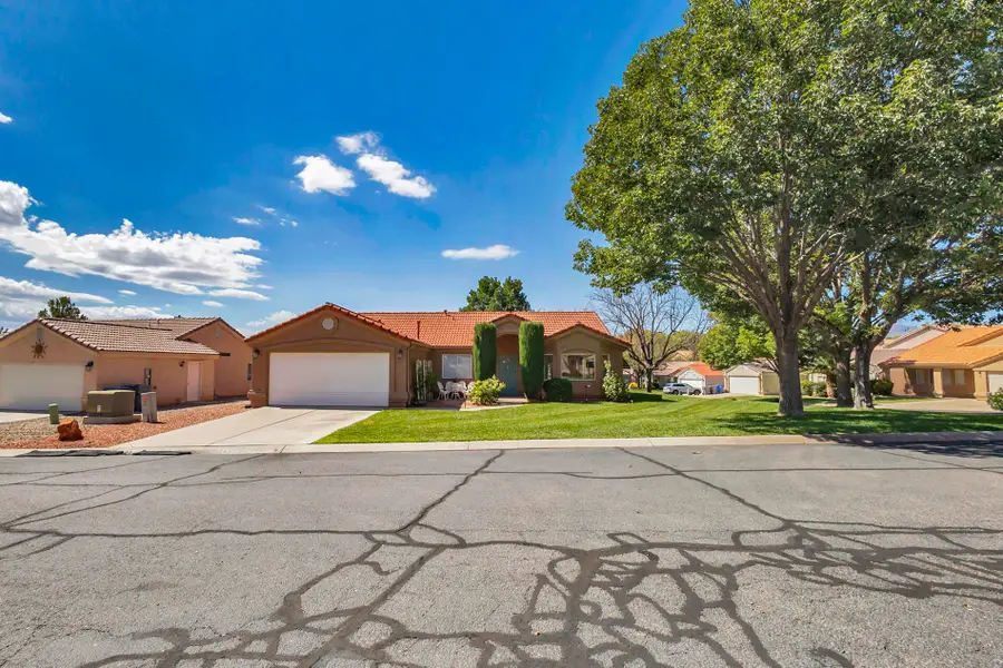 524 S Indian Hills Dr #100, Saint George, UT 84770 - #3