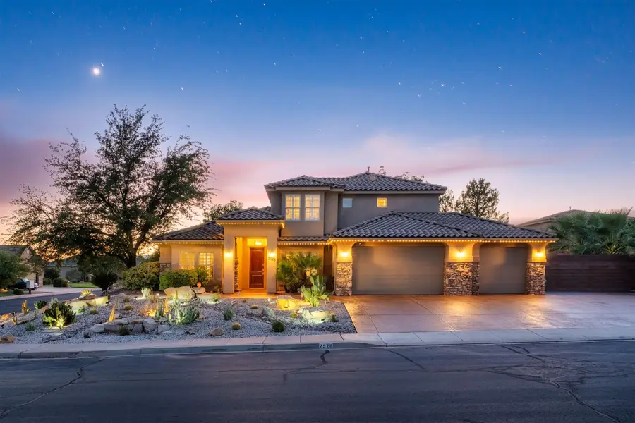 2528 S 2070 East Cir, Saint George, UT 84790 - #2