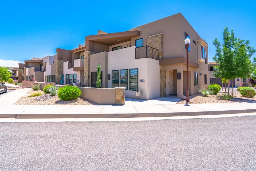 2298 N Park Center Dr, Washington, UT 84780 - #2