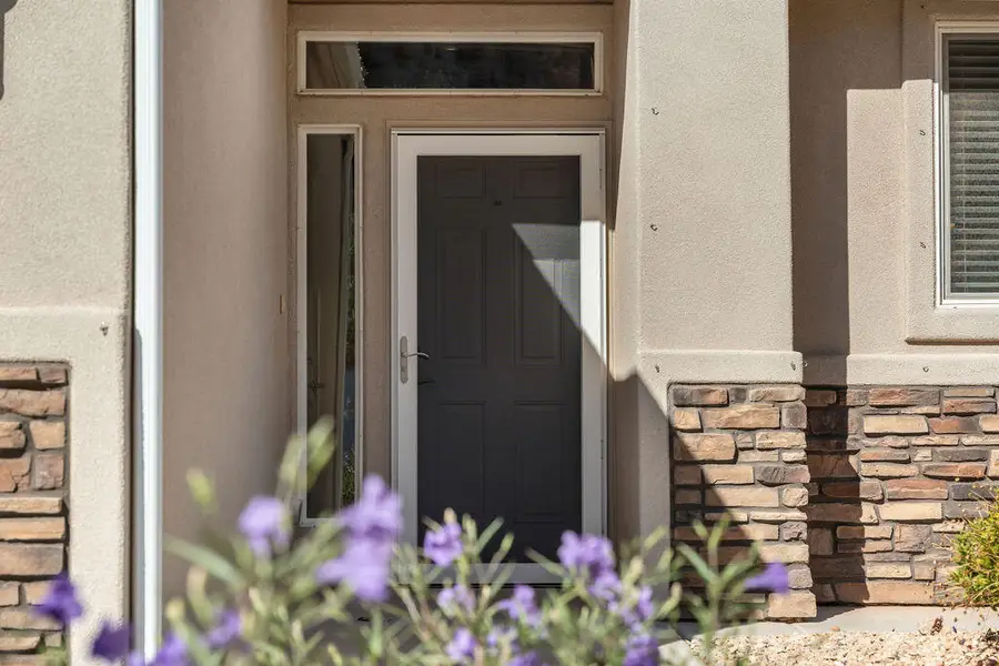 2412 S 675, Hurricane, UT 84737 - #3
