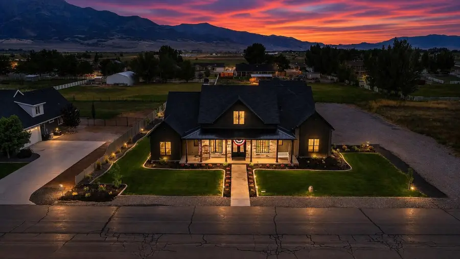 501 W 2300, Richfield, UT 84701 - #2