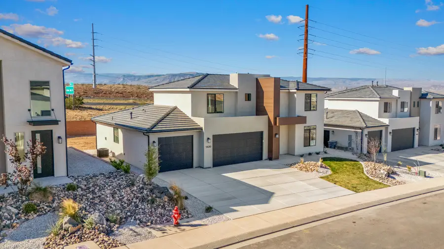 1673 S 3725, Hurricane, UT 84737 - #2