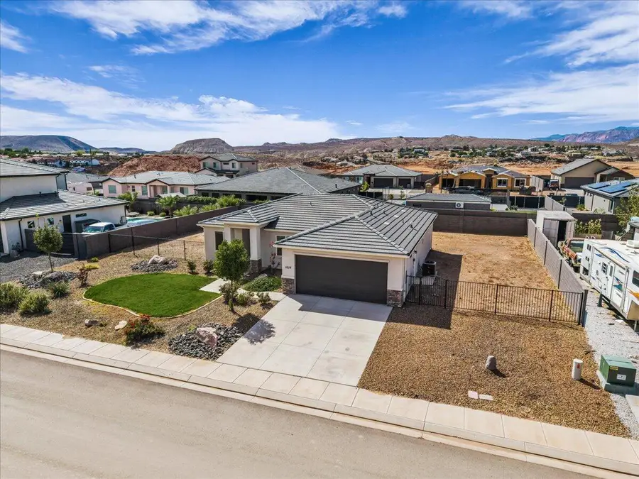 1019 N Main St, La Verkin, UT 84745 - #3