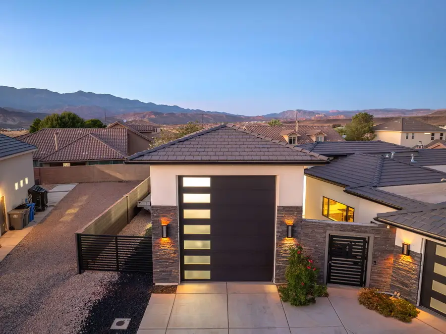 4036 W 2480, Hurricane, UT 84737 - #2