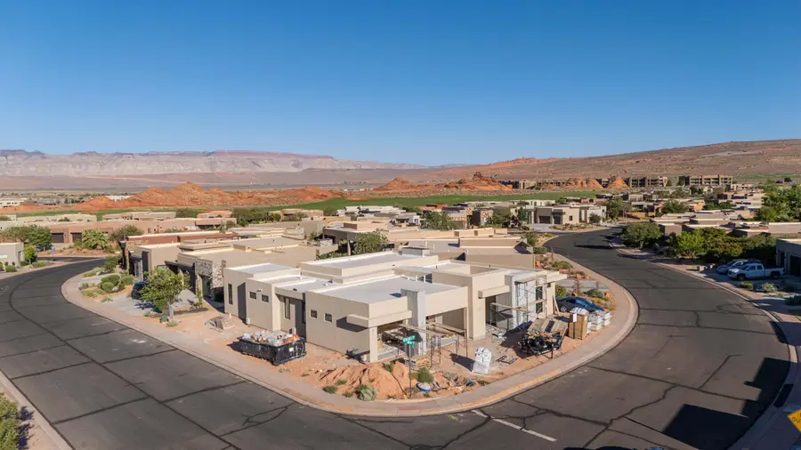 3227 S Drifting Dunes Ln, Hurricane, UT 84737 - #3