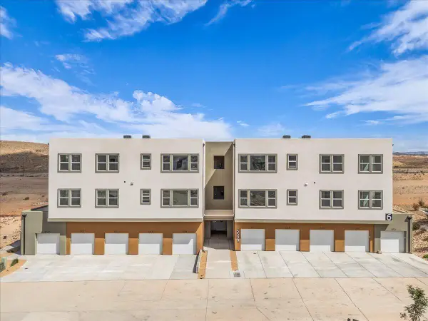 5599 S Carnelian Parkway #604, St George, UT 84790