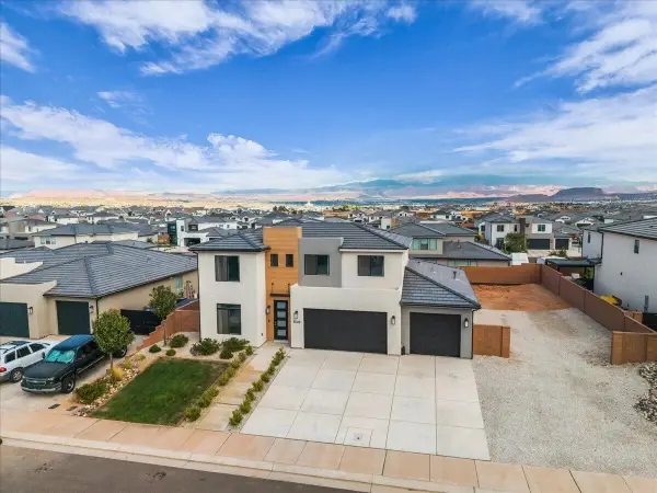 3525 E Red Pine Way, St George, UT 84790