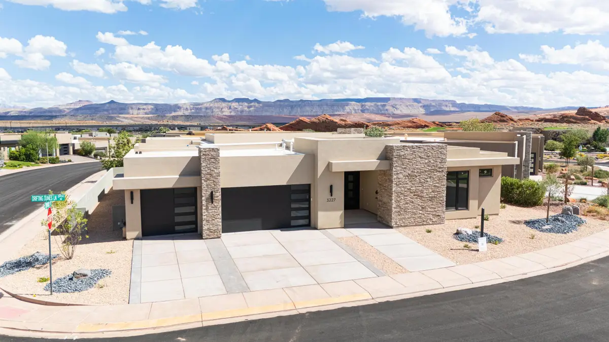 3227 S Drifting Dunes Ln, Hurricane, UT 84737 - #1