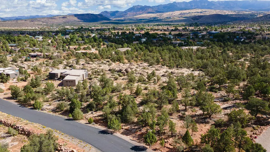 548 N Rock Garden Ln #69, Dammeron Valley, UT 84783 - #2