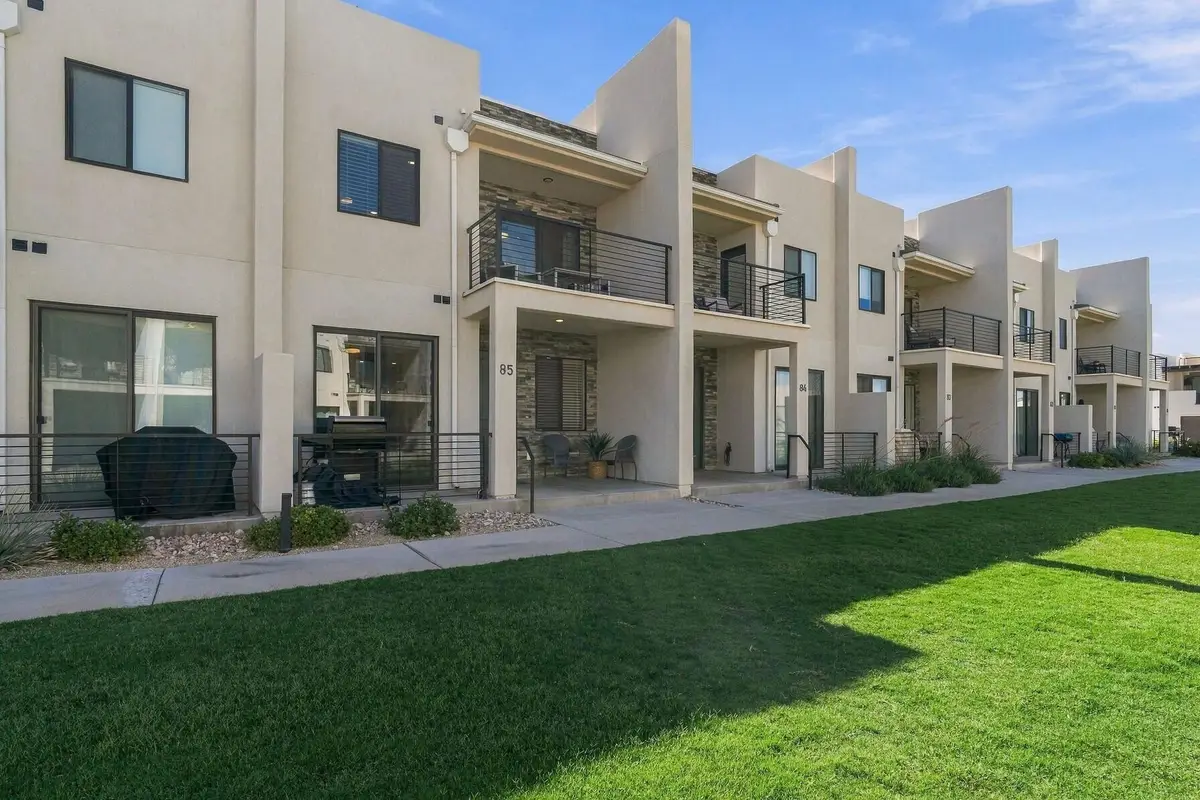 710 W Akoya Pearl St #85, Saint George, UT 84790 - #1