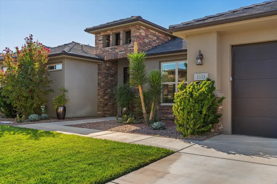 1933 W 390, Saint George, UT 84770 - #3