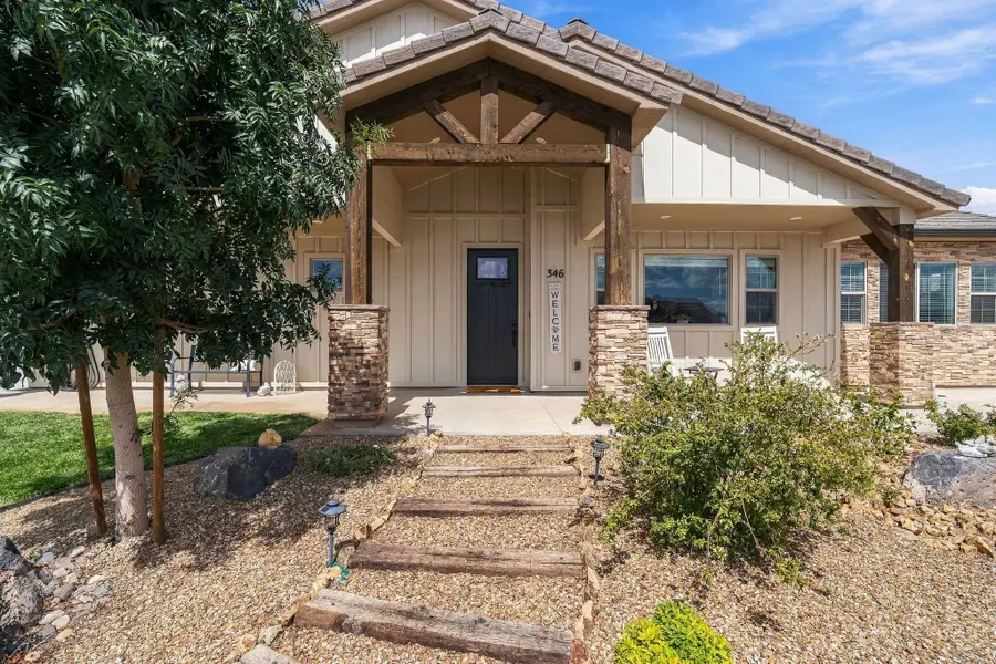 346 W Center St, Toquerville, UT 84774 - #3