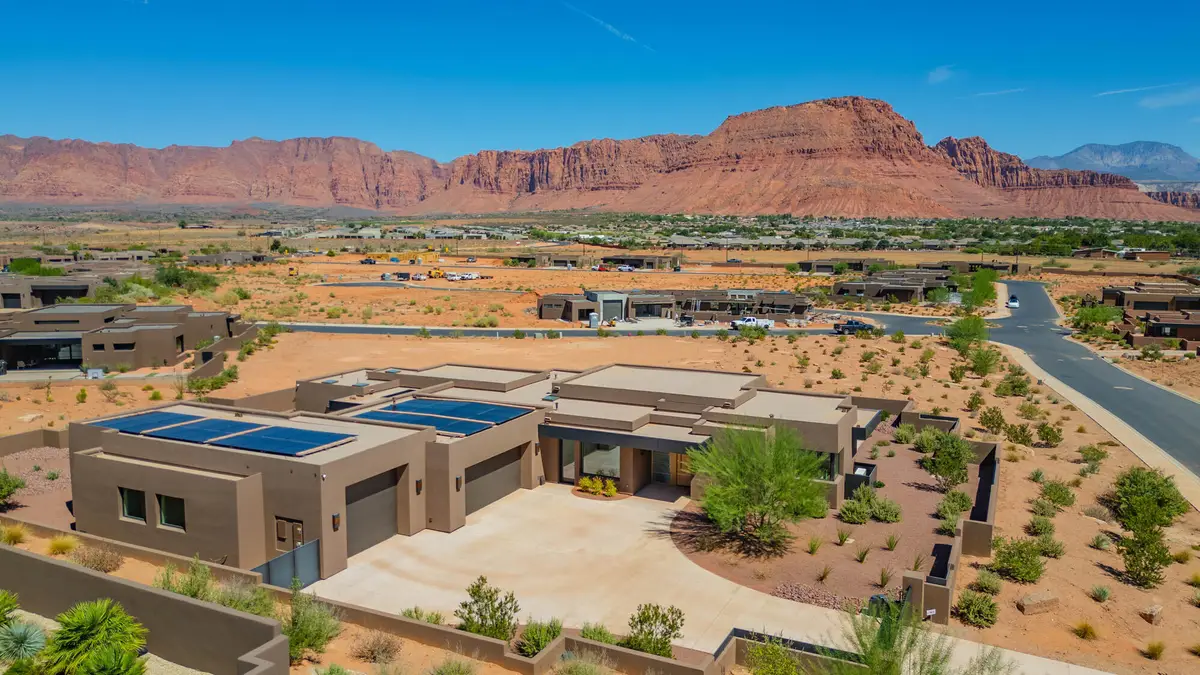 638 S Juniper Way, Ivins, UT 84738 - #1