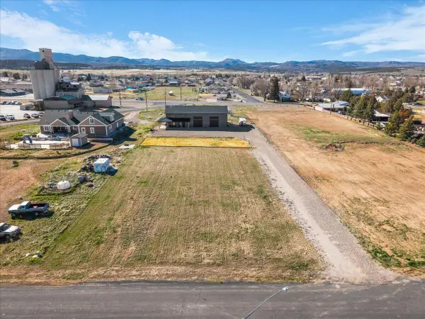400 E 100, Enterprise, UT 84725