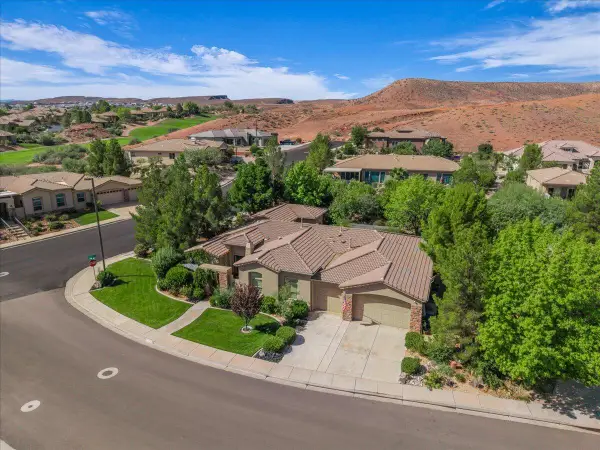 293 Lost Creek Dr, St George, UT 84770