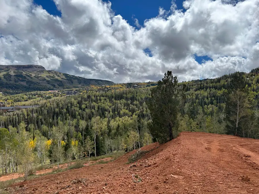 524 W Ski View Dr #11, Brian Head, UT 84719 - #3