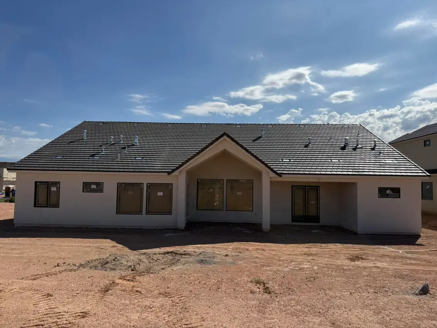 1726 S 3630, Hurricane, UT 84737 - #2