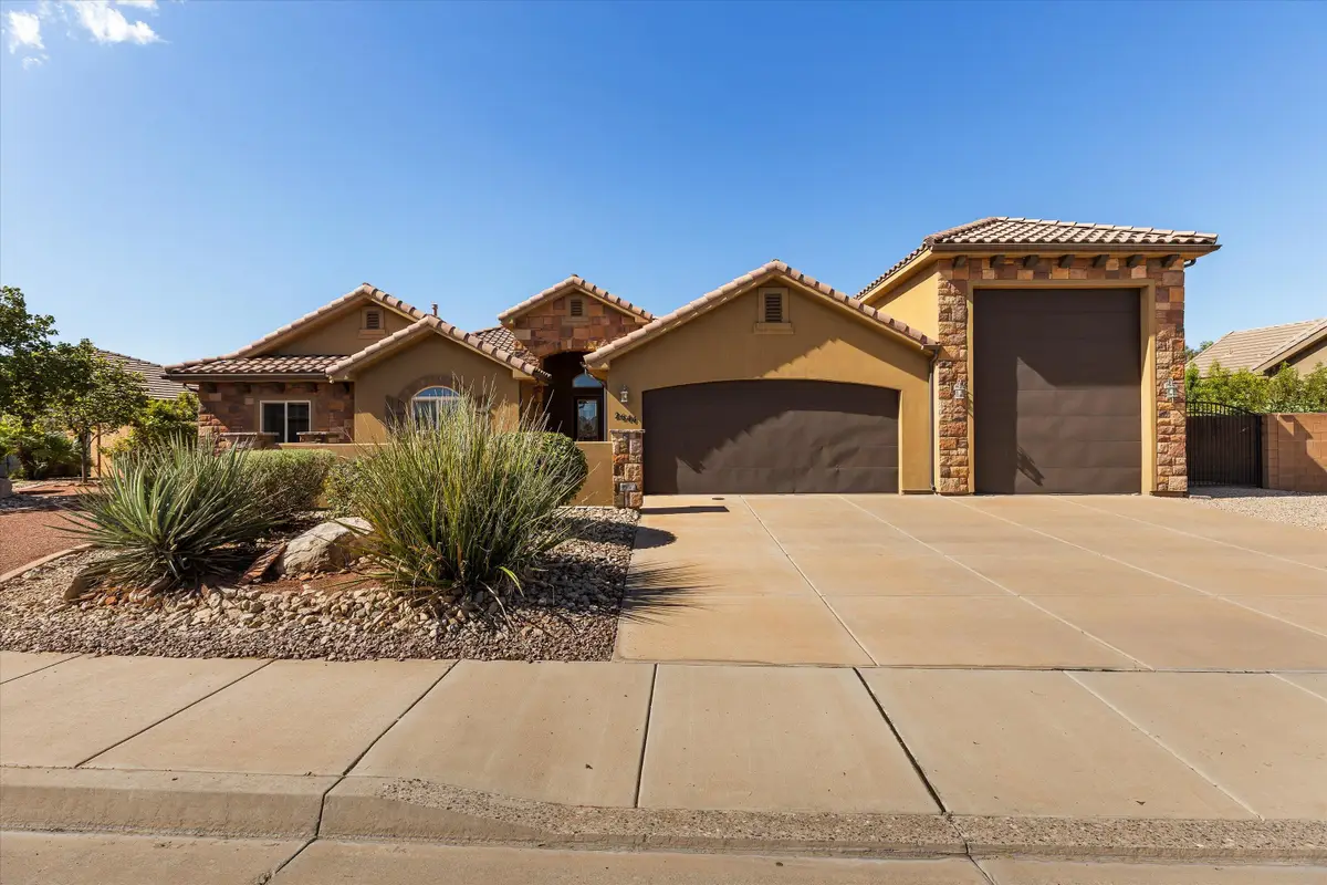 2644 S Wilson Dr, Hurricane, UT 84737 - #1