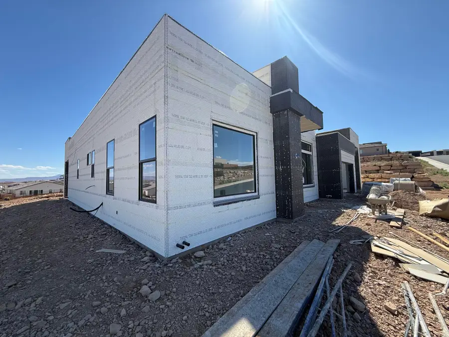 499 S Appian Way, Saint George, UT 84770 - #3