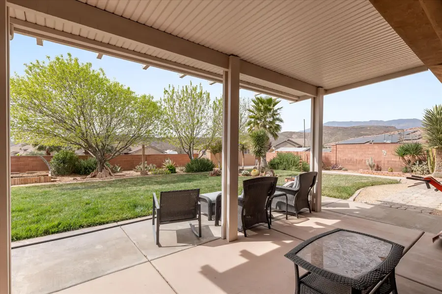 555 N Torey Ln, Hurricane, UT 84737 - #2