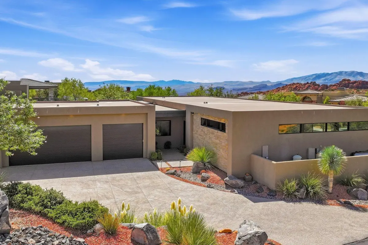 4552 N Painted Sky Dr, Saint George, UT 84770 - #1