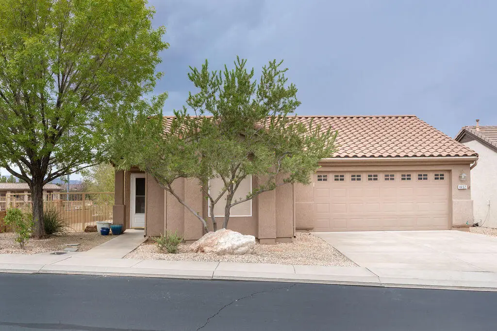 4452 S Laurel Green Dr, Saint George, UT 84790 - #1